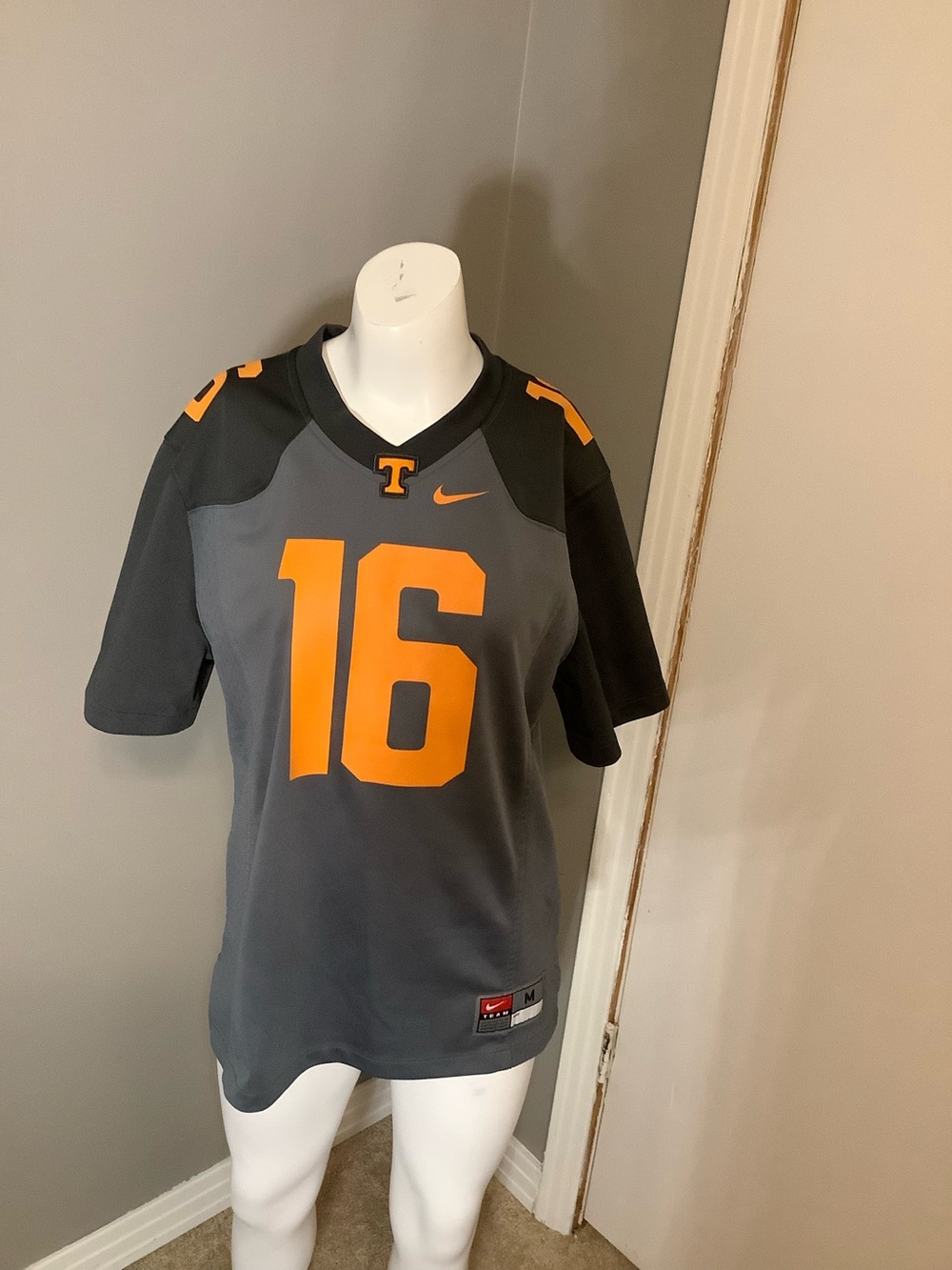 Tennessee Volunteers Peyton Manning #16 Nike Jersey Youth Sz Medium